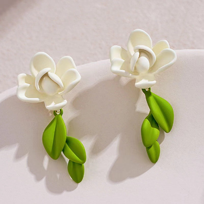 Wholesale Versatile Summer Fresh Green Floral Stud Earrings