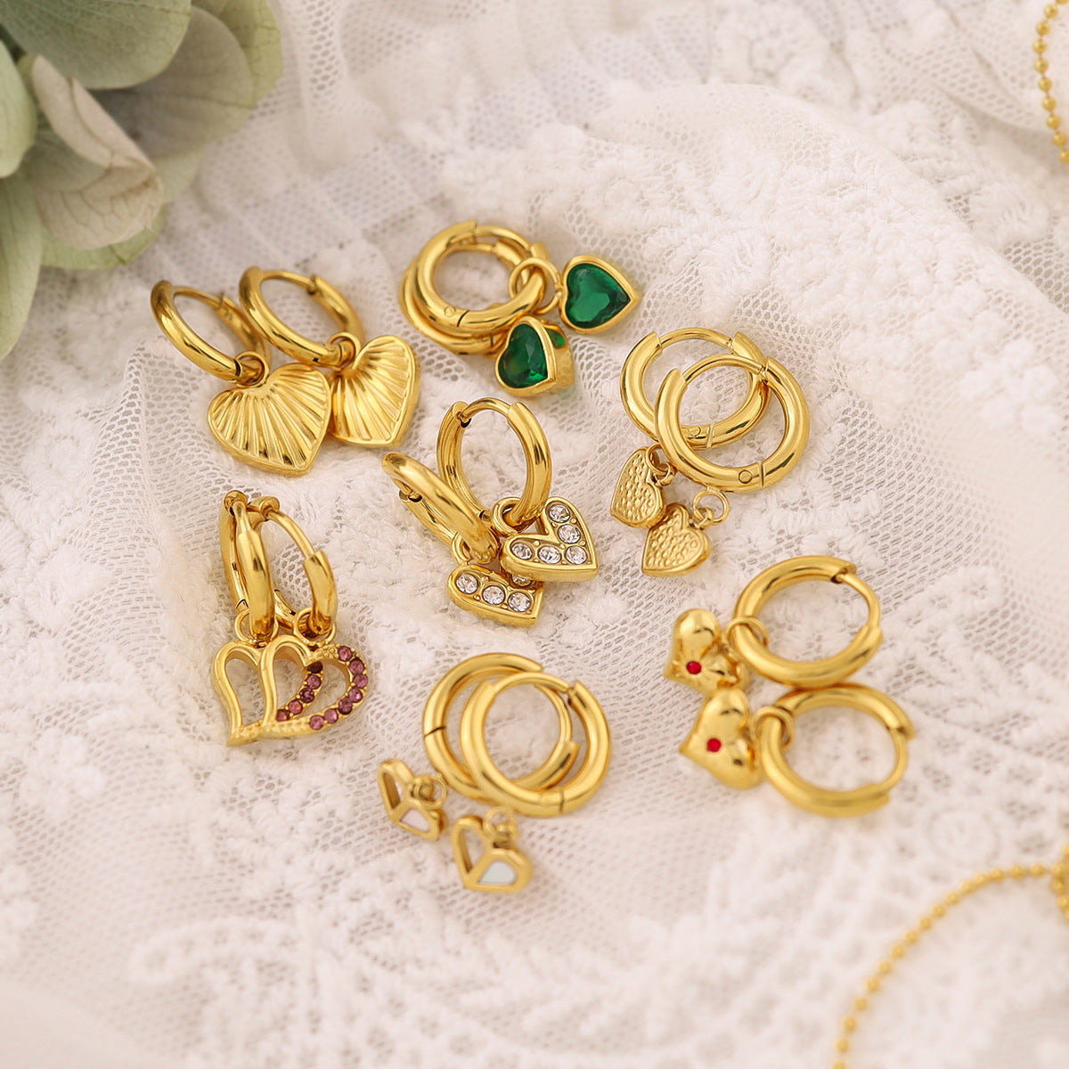 Wholesale Heart Diamond Series Retro Earrings