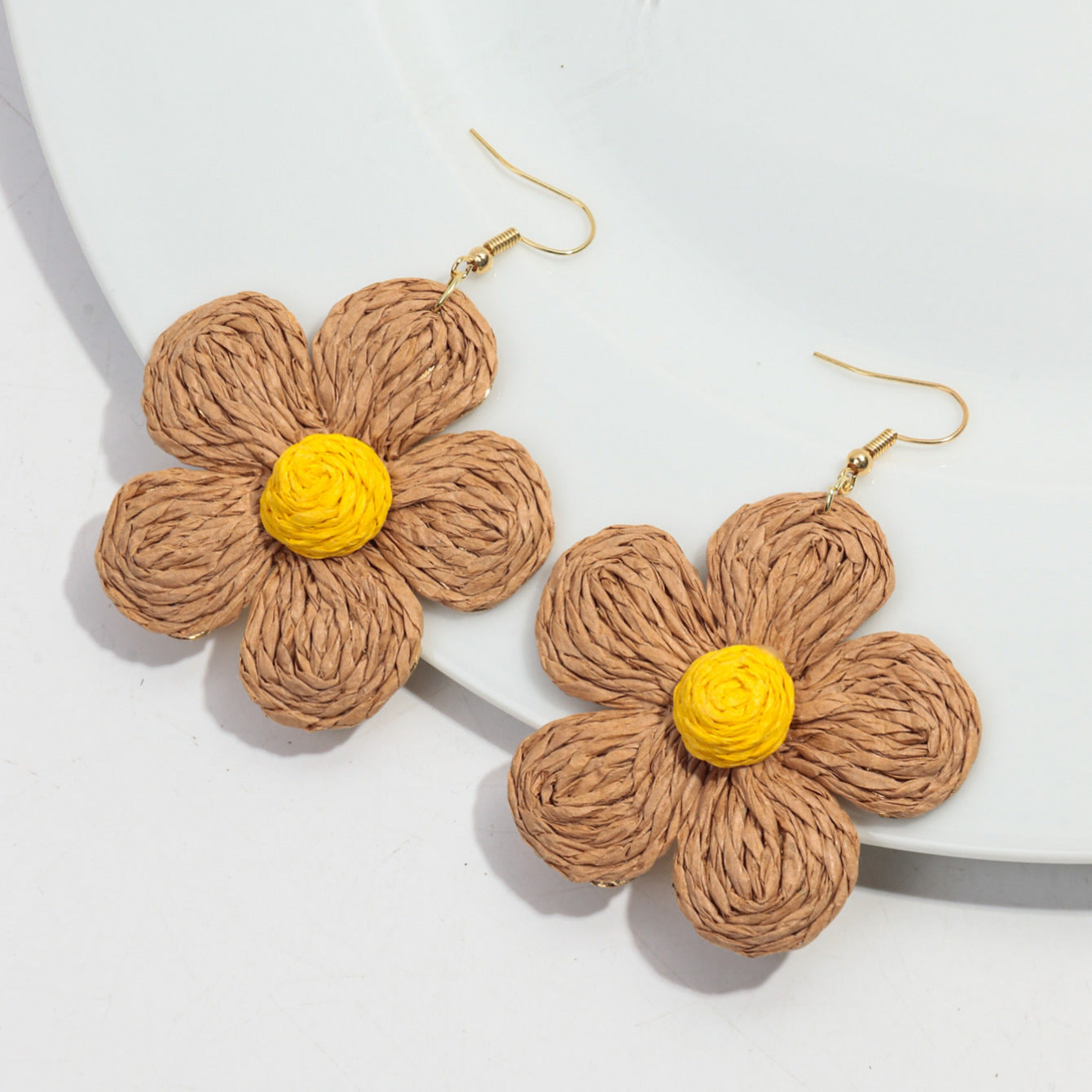 Wholesale Bohemian Handmade Raffia Flower Earrings Summer Seaside Vacation Fashion Accessory