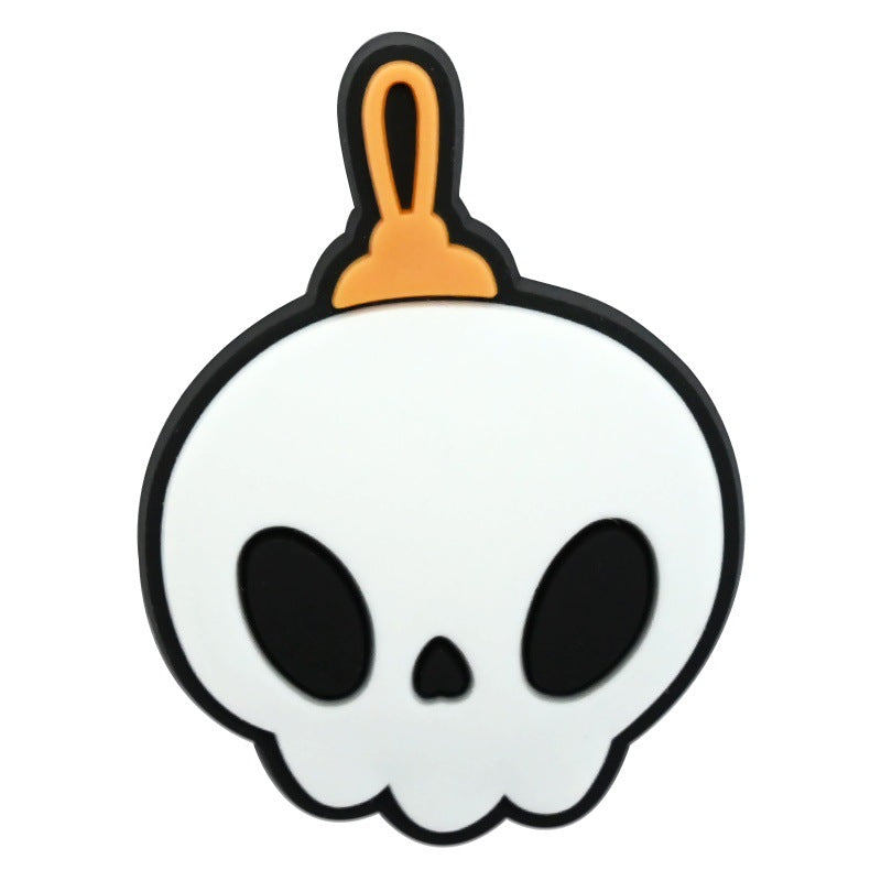 Wholesale  Random 100pcs Cartoon Christmas Nightmare Series PVC Soft Rubber Shoe Buckle Decoration