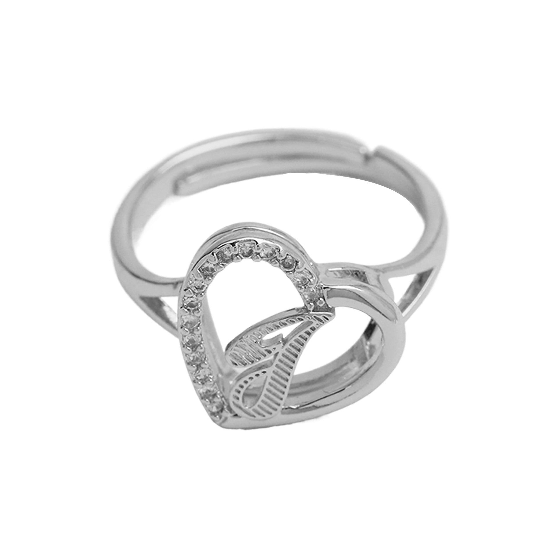 Wholesale  heart-shaped love texture hollow 26 grass English letters open heart ring