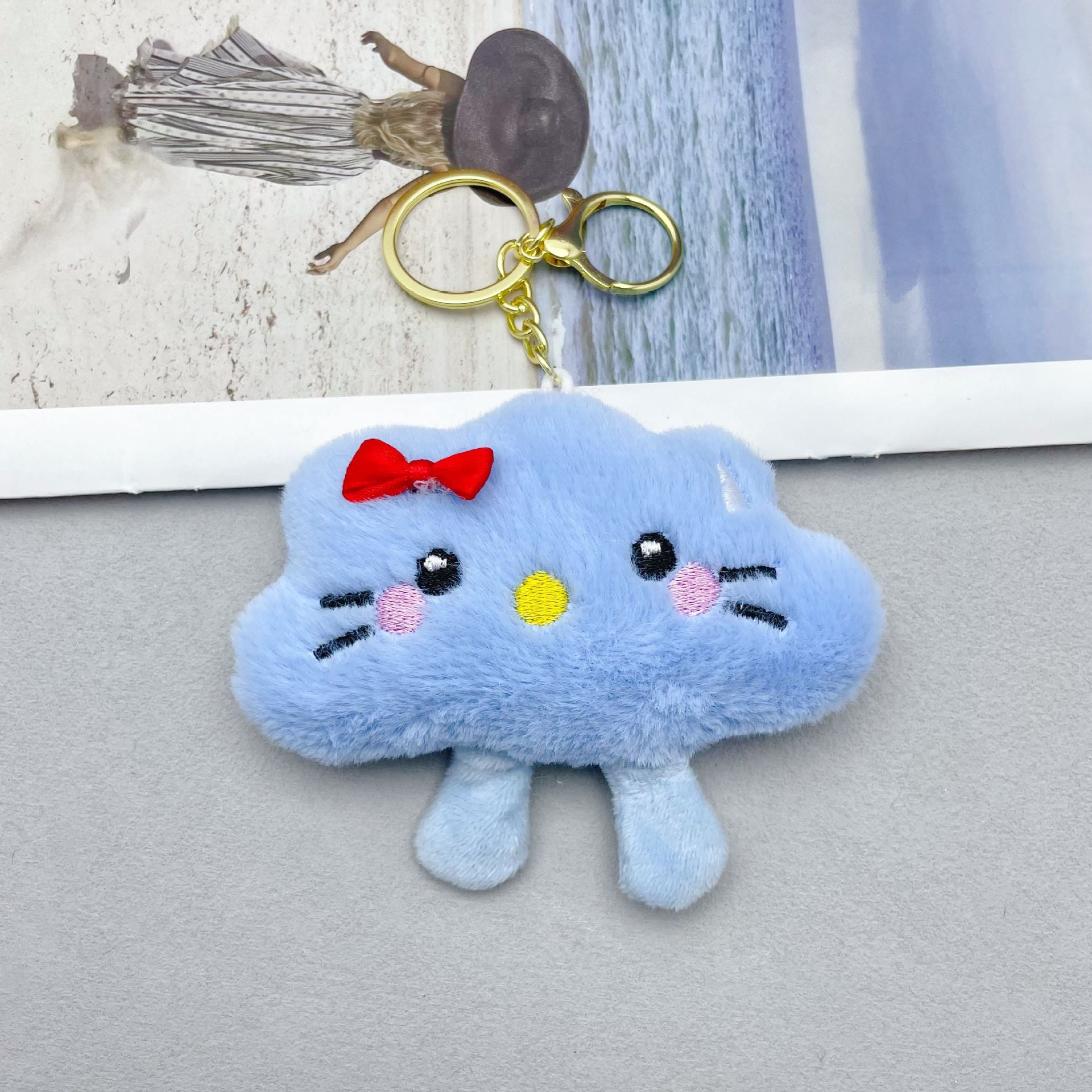 Wholesale Stylish Cloud Plush Keychain Bag Charm Pink Wool Yarn Cute Gift for Couples