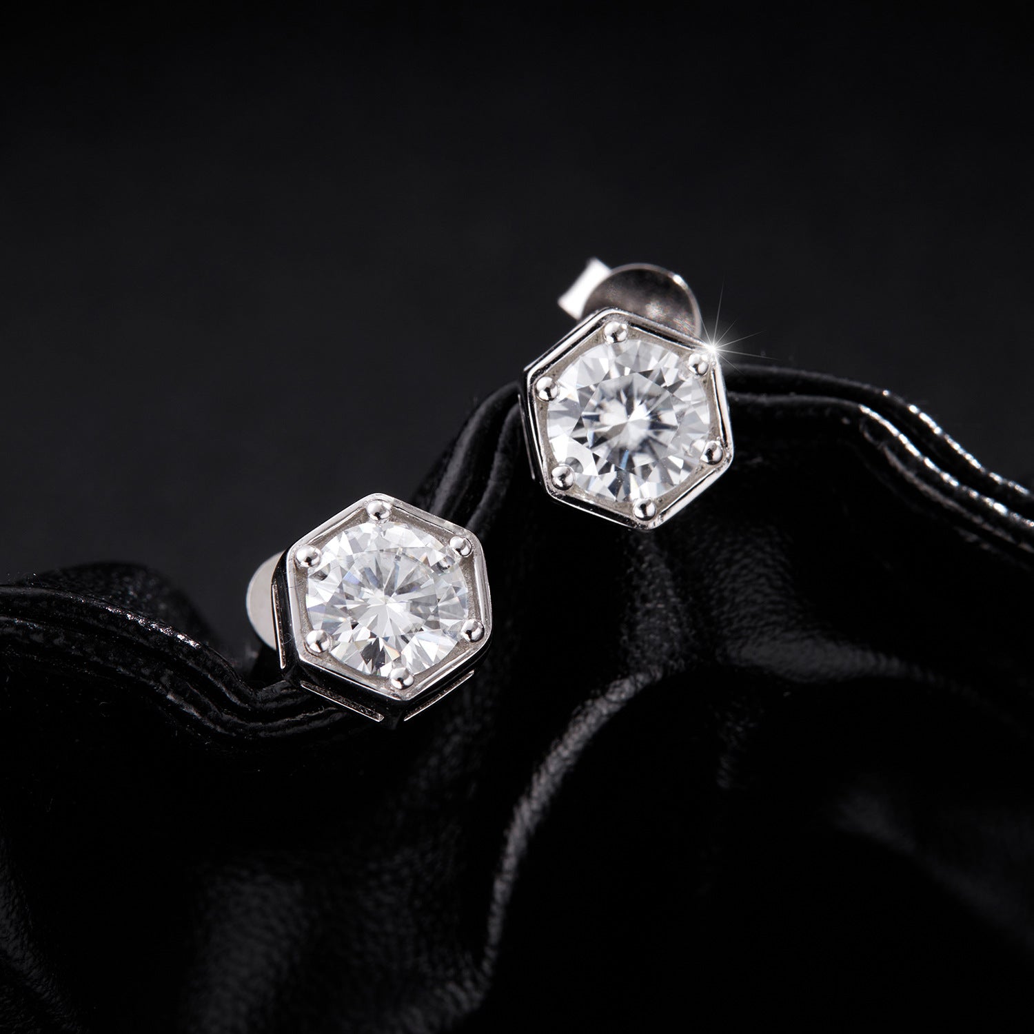 Wholesale  1 karat  s925 Silver  Flash Diamond Earrings