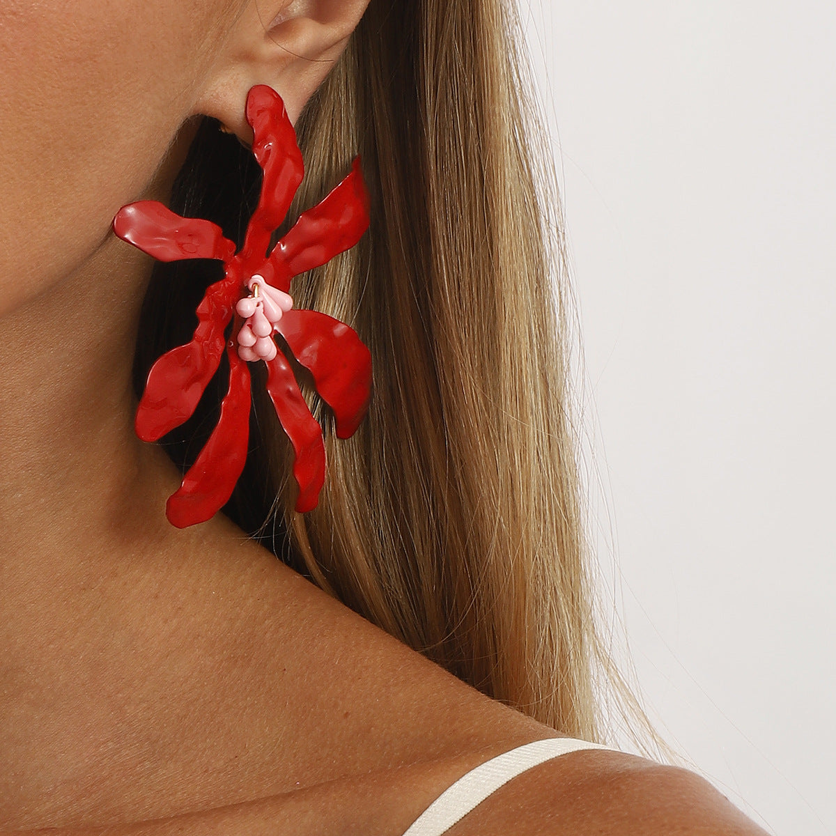 Wholesale Alloy Oil Dripping Exaggerated Flower Earrings