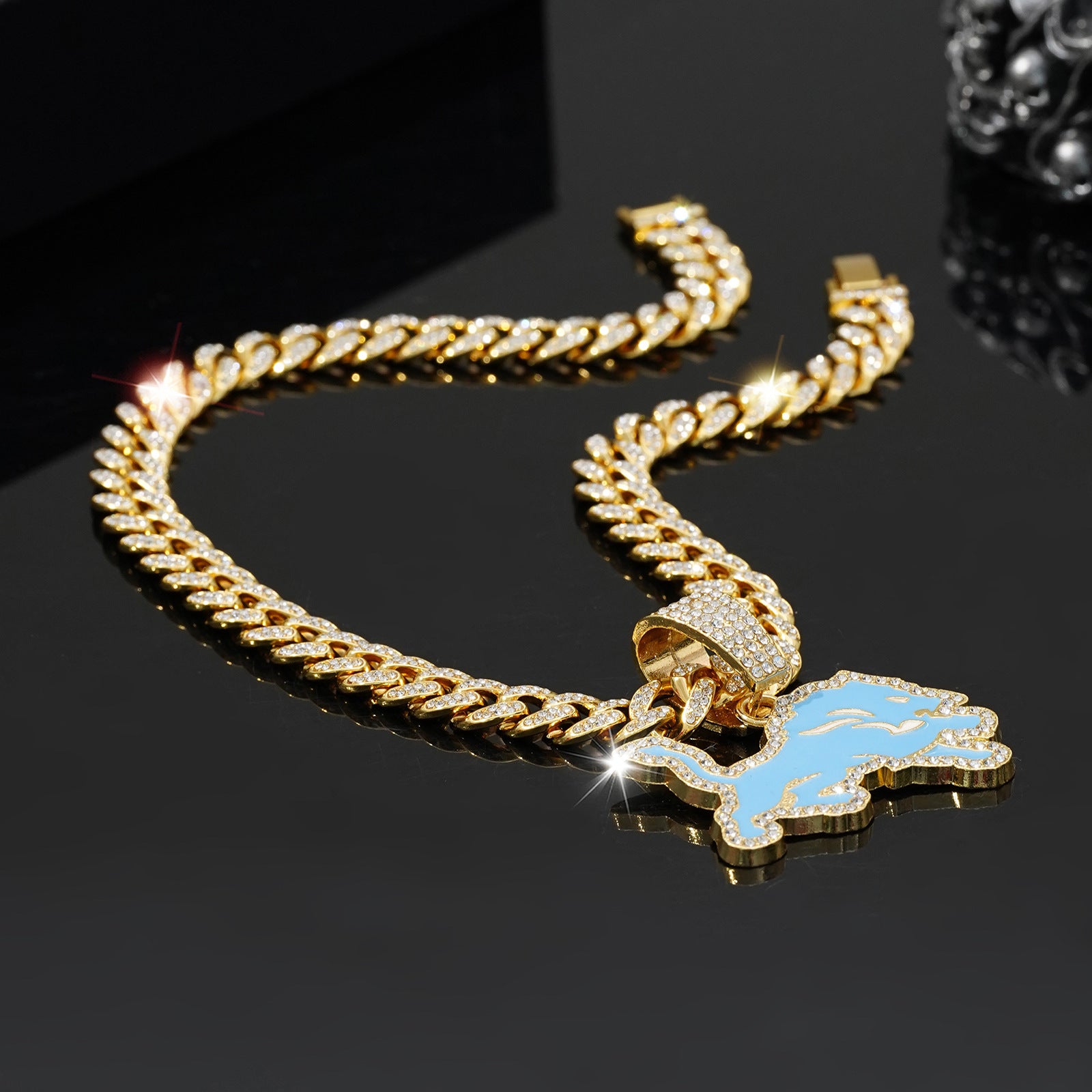 Wholesale Personalized Hip Hop Cuban Necklace Lions Team Pendant