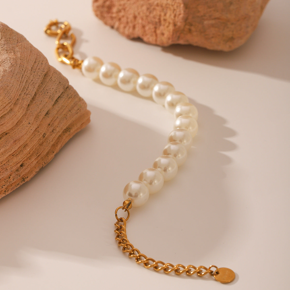 Wholesale  Pearl Bracelet All-match  Light Luxury 18K Titanium Steel Bracelet