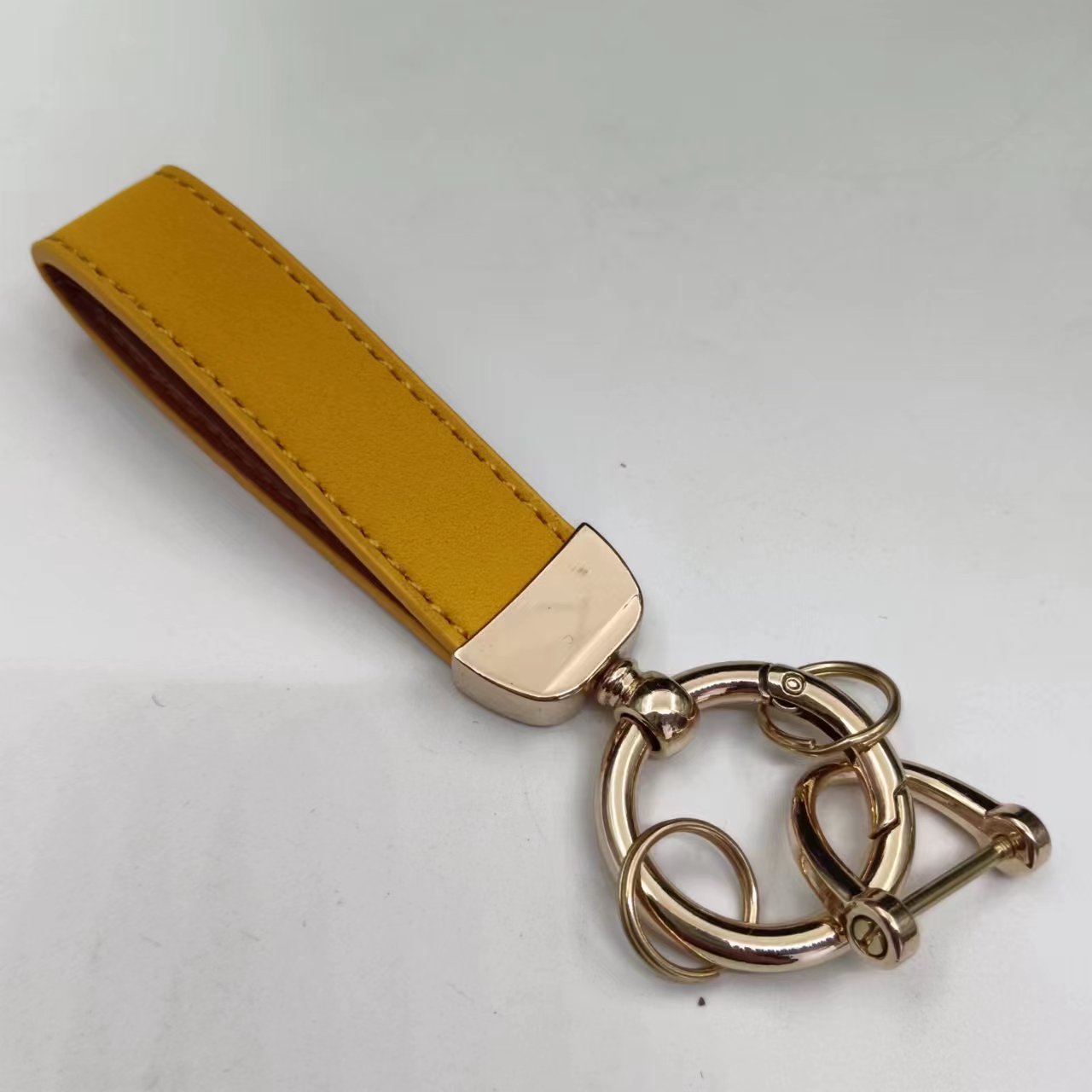 Wholesale Zinc Alloy Keychain Black Gunmetal Hardware Decorative Accessory for Wedding Gift