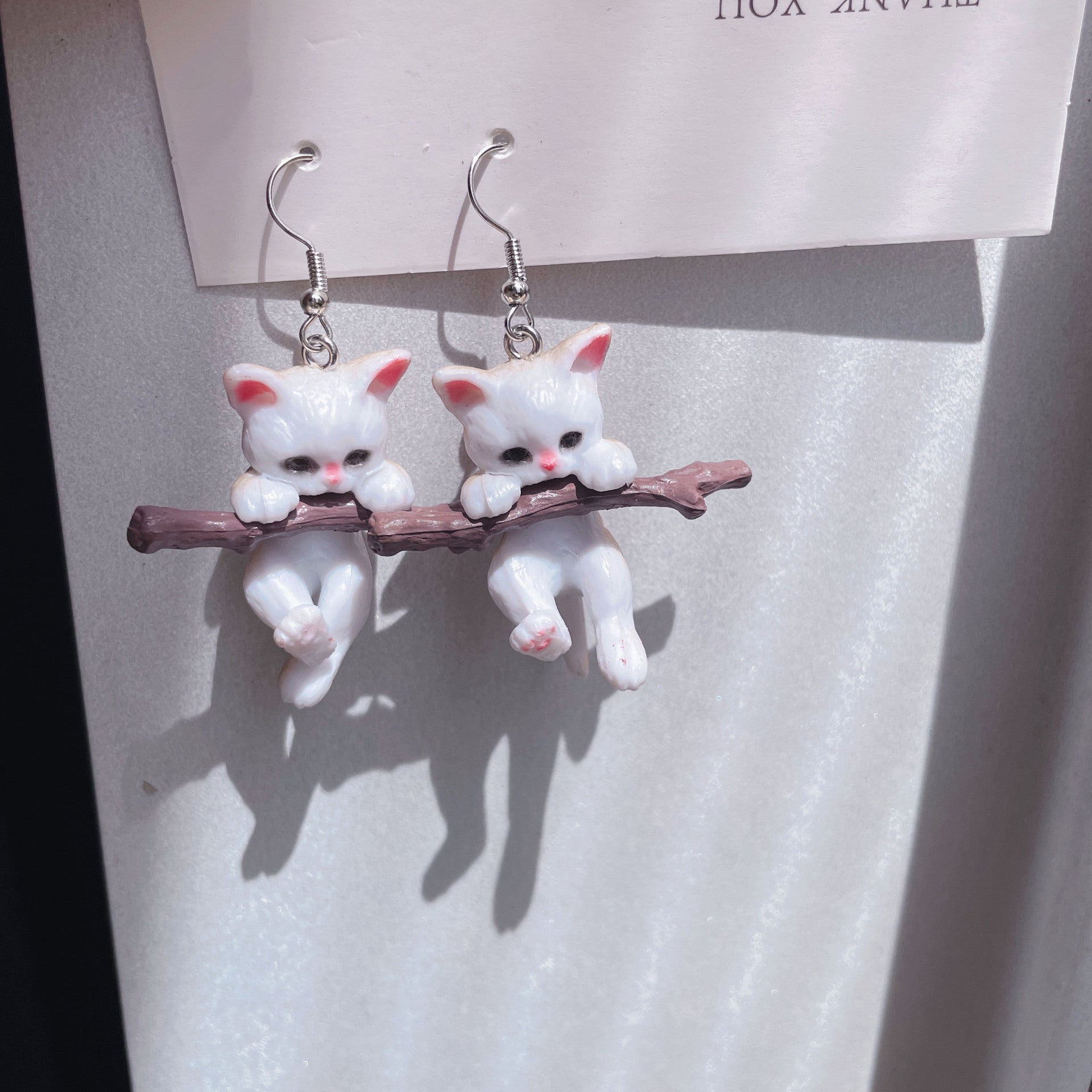 Wholesale Three-dimensional Tree Hugging Cat Earrings ACC-ES-Yijia010