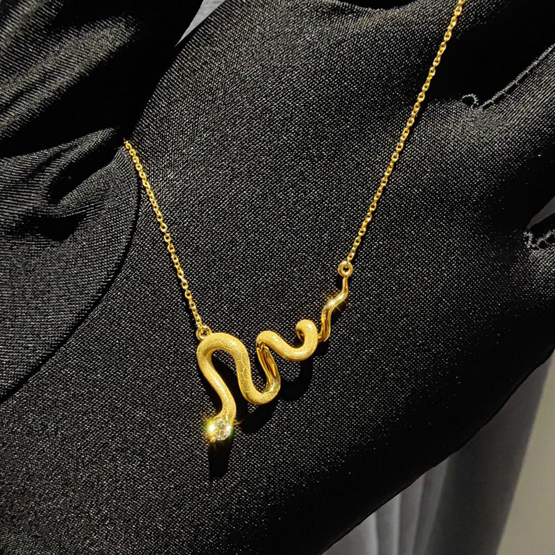 Wholesale light luxury gold snake necklace