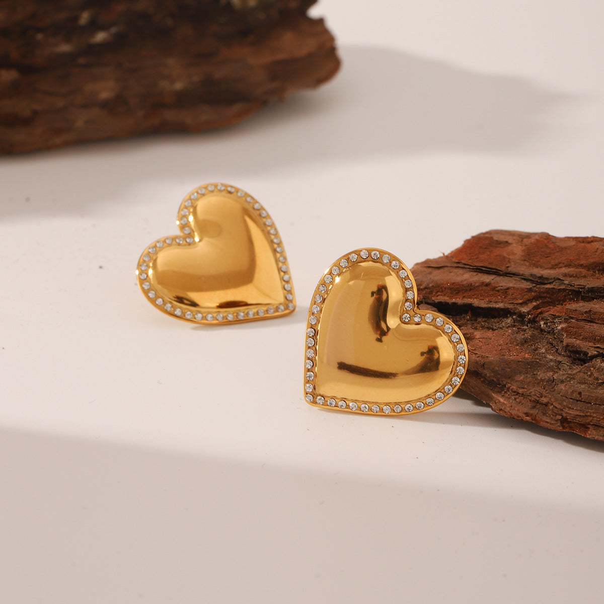 Wholesale  Stainless Steel Diamond Earrings  All-match Love Earrings