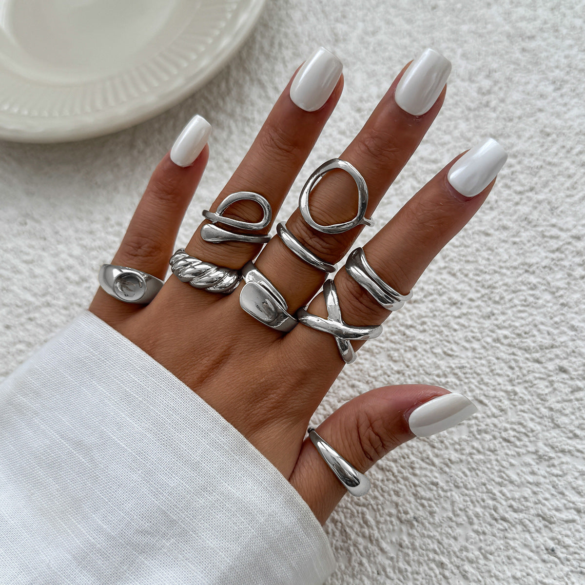 Wholesale Metal Glossy Water Drop Geometric Disc Hollow Ring Set
