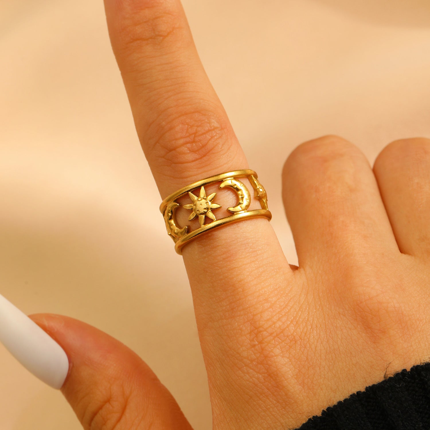 Wholesale Gold Tone Stainless Steel Open Heart Ring With Rhinestones Women S Fashion Jewelry Gift Boutique Resale