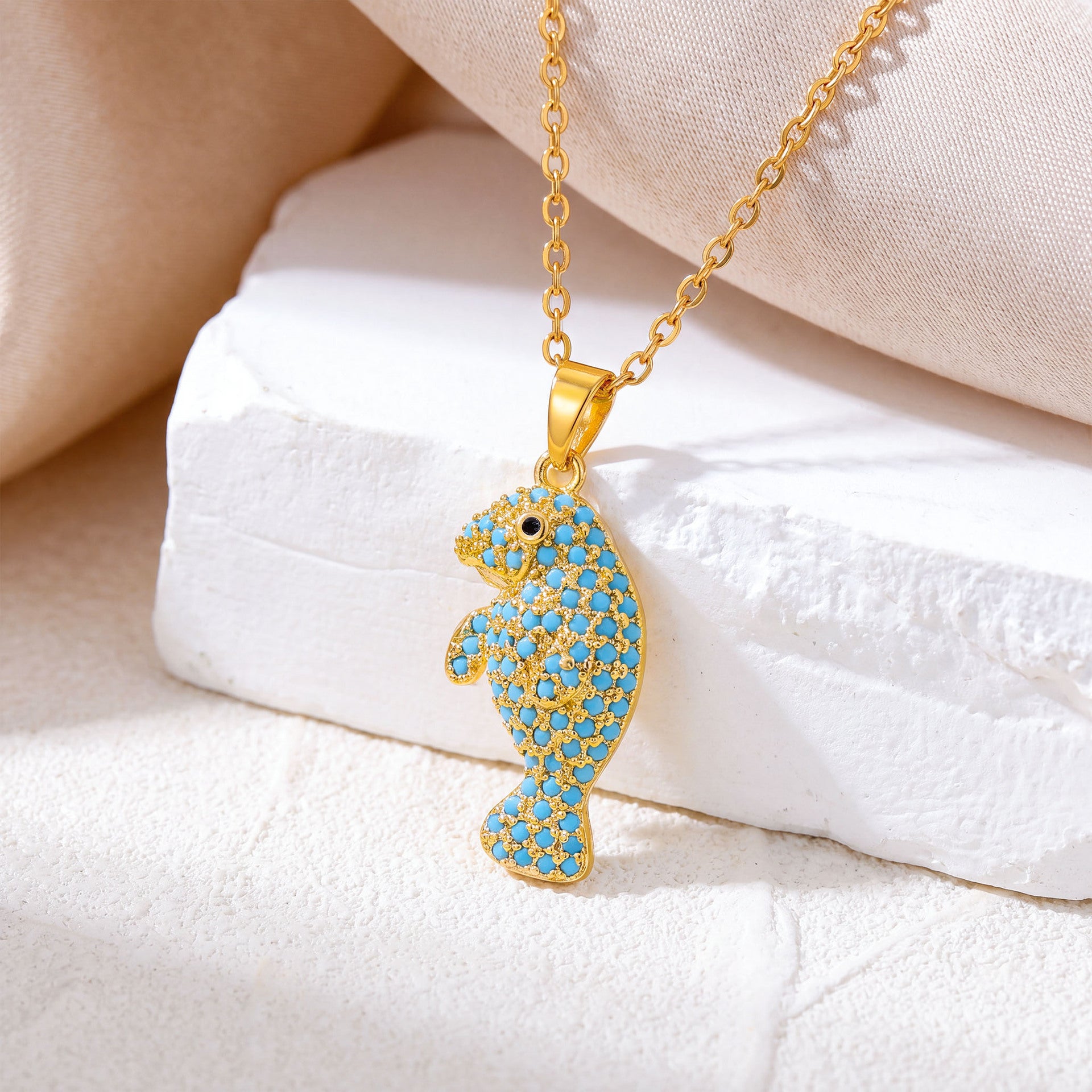 Wholesale Ocean Style Evil Eye Necklace for Women,  Titanium Steel Heart Pendant with Zircon,  Simple Vacation Collarbone Chain,  Fashion Accessory Gift