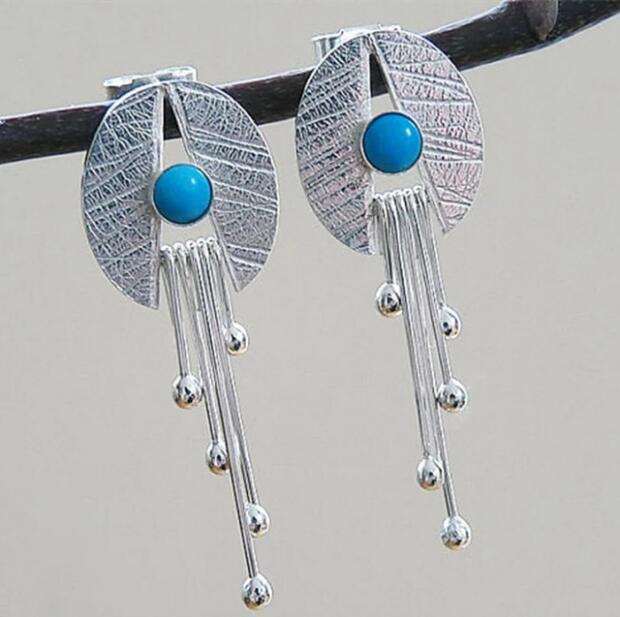 Wholesale Vintage Red Jade agate lotus leaf stud earrings