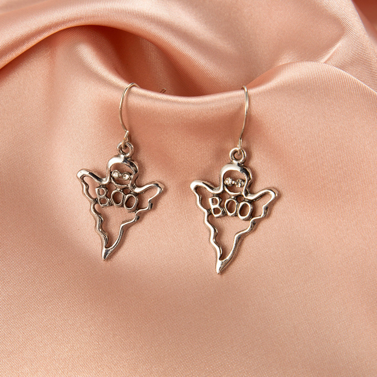 Wholesale Halloween series funny  skull earrings exaggerated fun pumpkin bat earrings