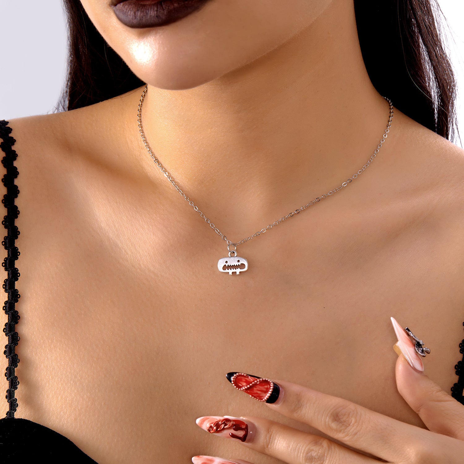 Wholesale Halloween 3D Bleeding Heart Necklace Earring Set