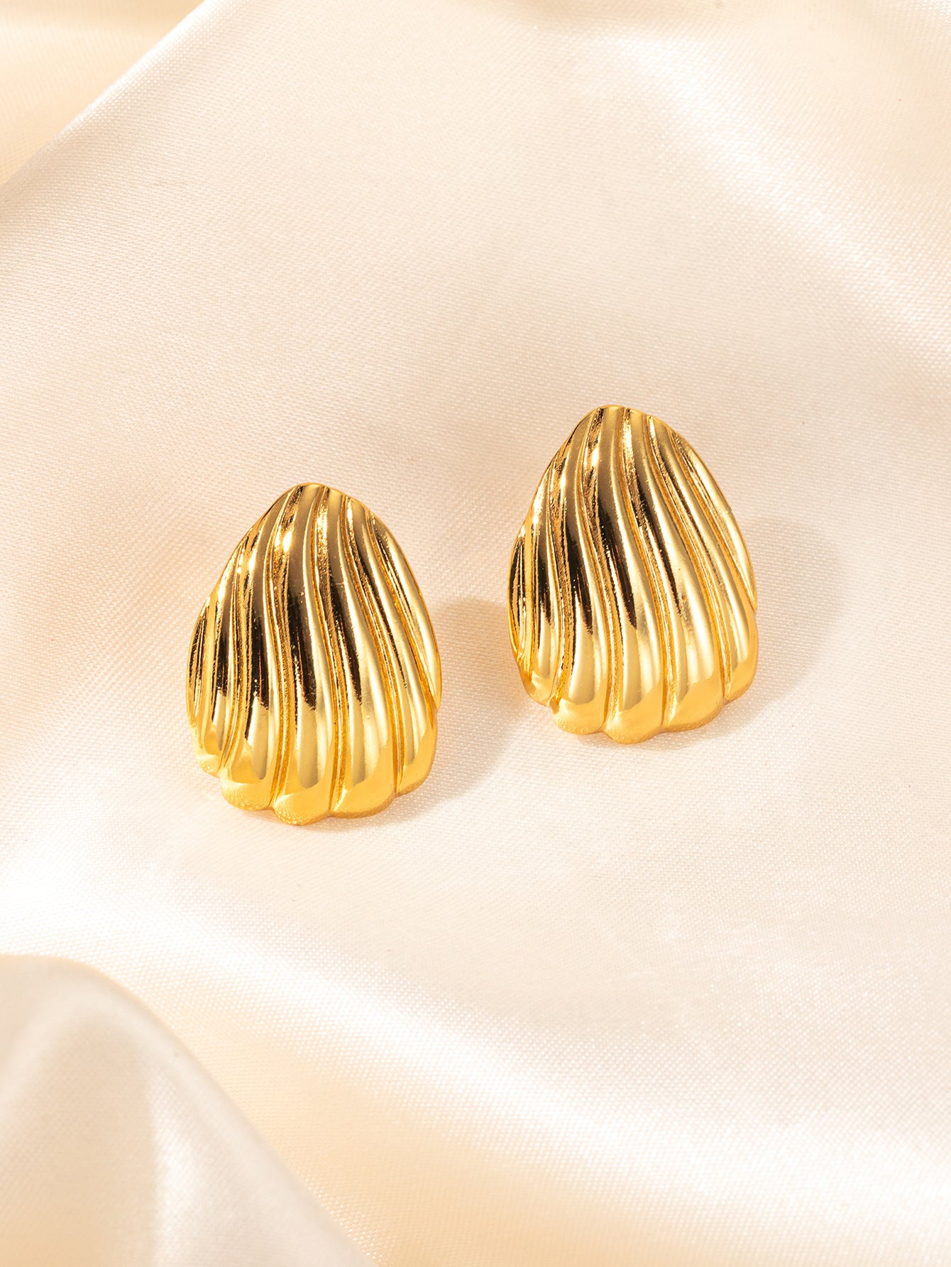 Wholesale Vintage Titanium Steel Wrinkle Texture Earrings