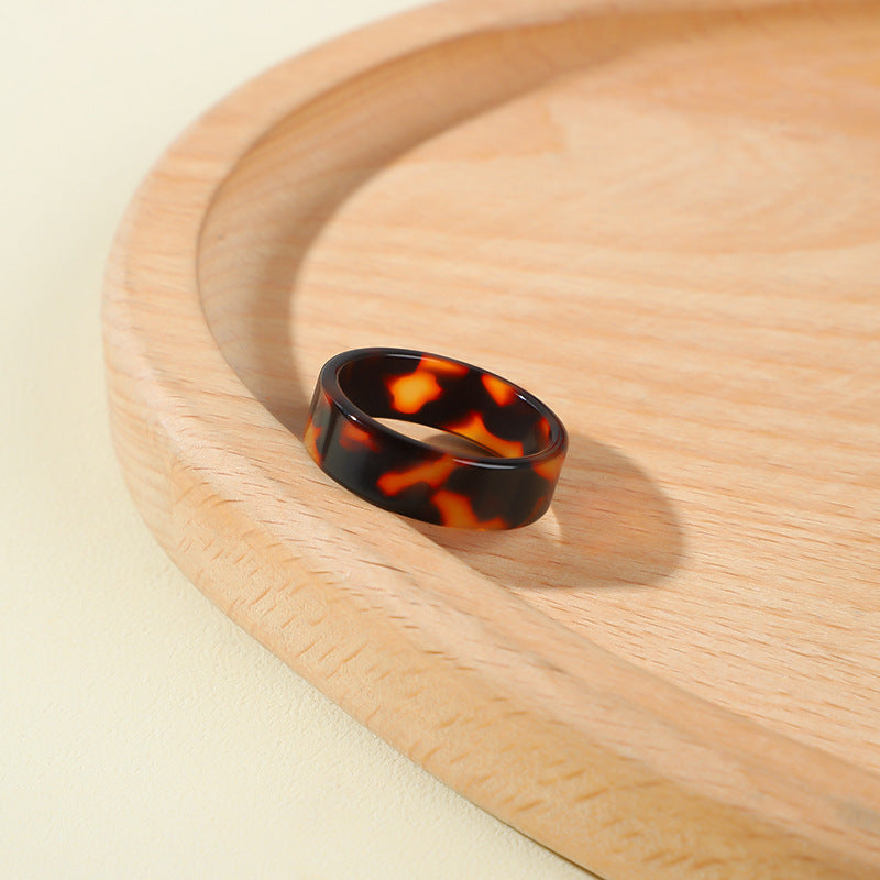 Wholesale 8mm plain tortoise shell colored ring