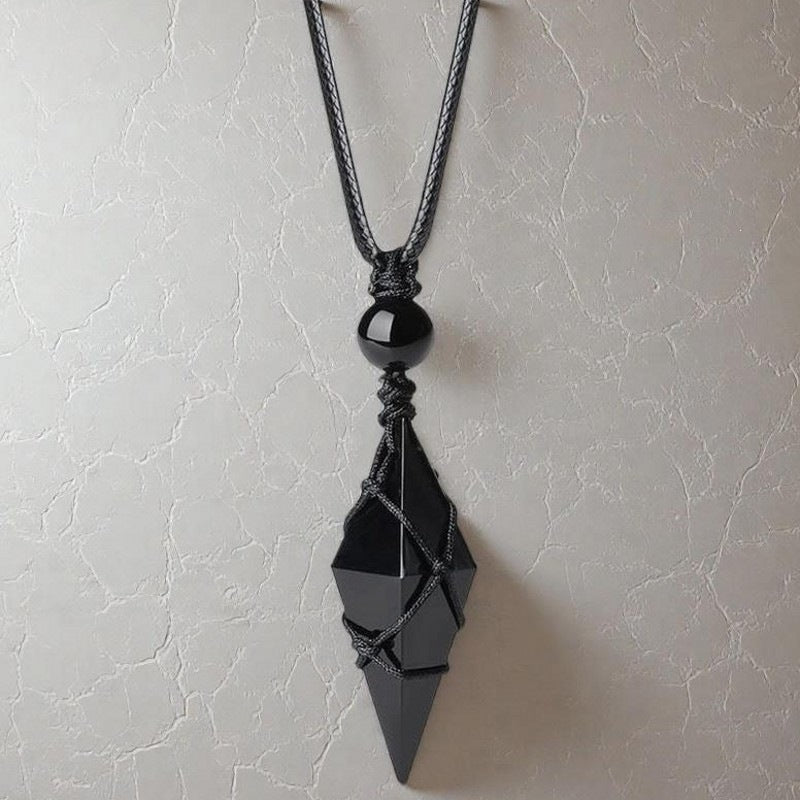 Wholesale Obsidian Geometric Pendant Necklace Starry Blue Sand Design for Couples Jewelry Accessory