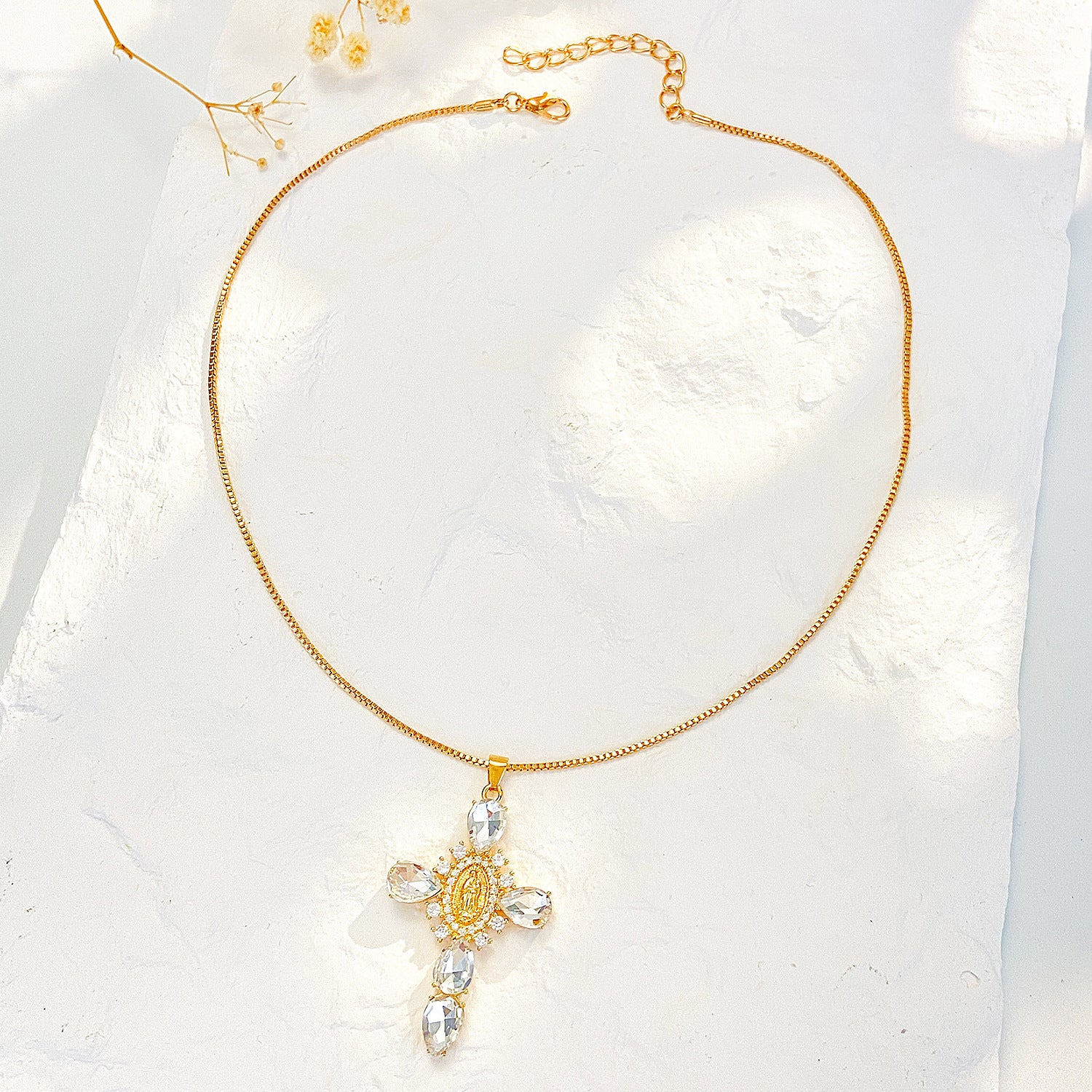 Wholesale Zircon Virgin Cross Necklace ACC-NE-MY004