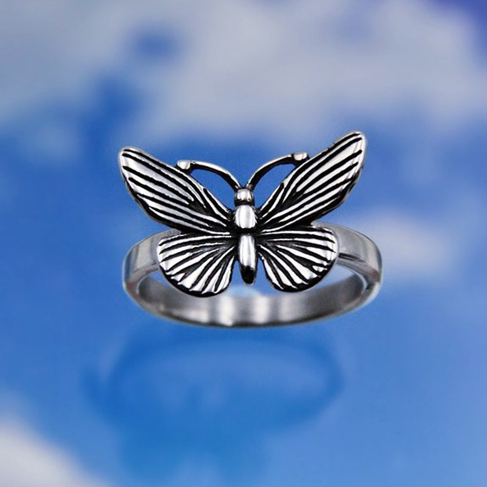 Wholesale Bee Butterfly Flame Head Happy Chrysanthemum Heartbreak Ring