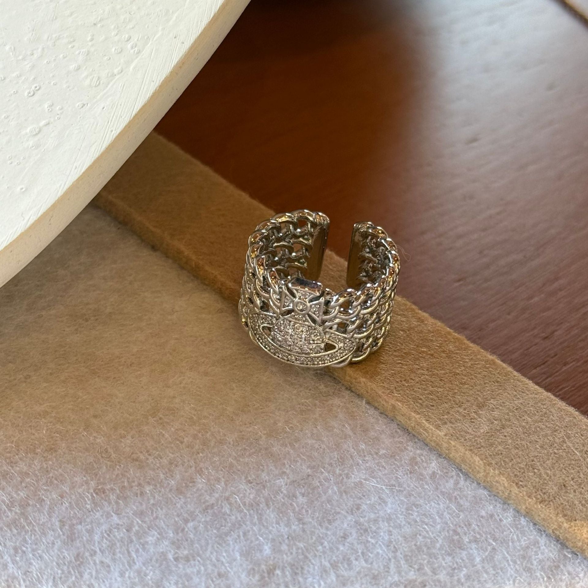 Wholesale Saturn Zircon Open Ring Trendy Fashion Jewelry Accessory for Women Gift