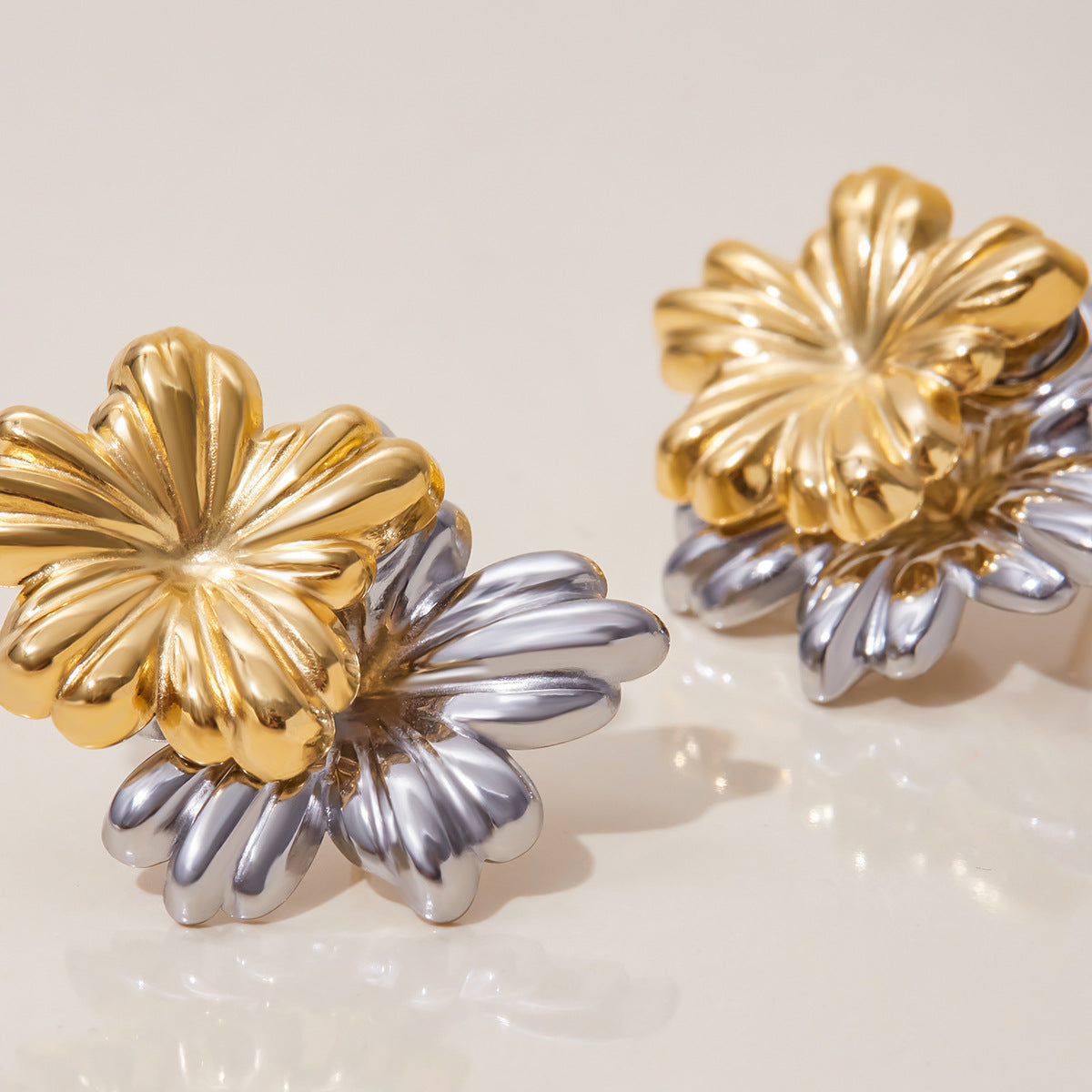 Wholesale 18K Gold and Stainless Steel Gold and Silver Flower Front and Back Earrings