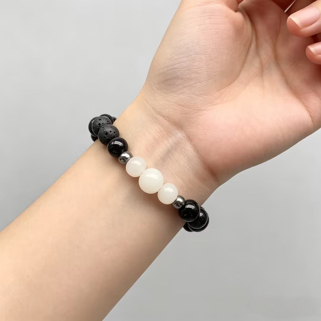 Wholesale Trendy Beaded Bracelet With Natural Moonstone And Hematite Unisex Fashion Accessory For Gift And Resale