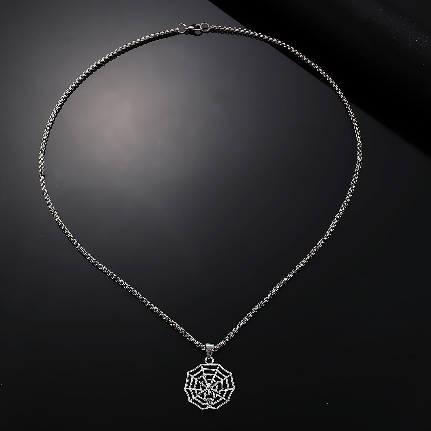 Wholesale  Punk Skull  Web Pendant Necklace,  Zinc Alloy,  Fashion Jewelry Accessory,  Boutique Resale Gift