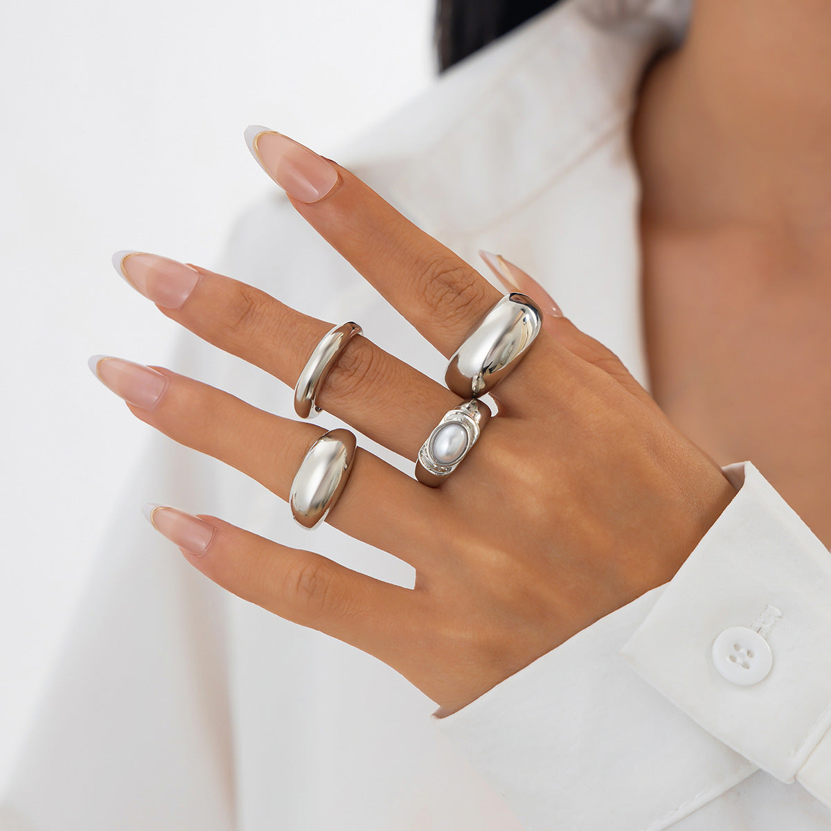 Wholesale Inlaid smooth irregular alloy ring set