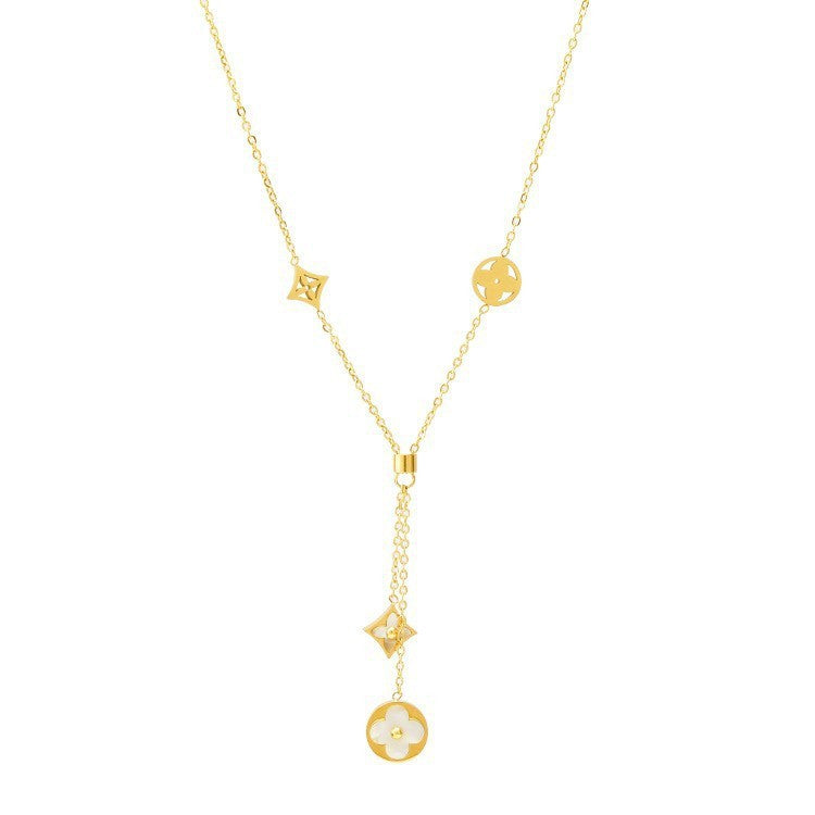 Wholesale Double-layer Necklace Flat Snake Clavicle Chain Irregular Four-leaf Flower Pendant Titanium Steel Necklace