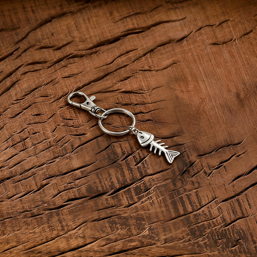 Wholesale Zinc Alloy Retro Keychain Pendant Fishbone Star Design Creative Key Ring Gift For