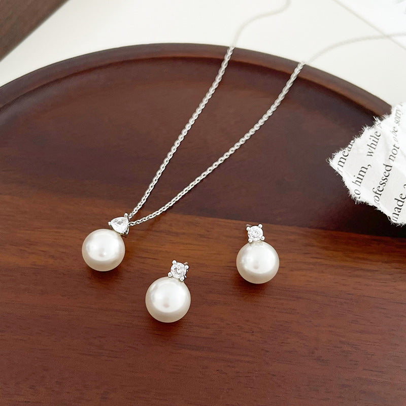 Wholesale Micro-inlaid Zircon Pearl Earrings