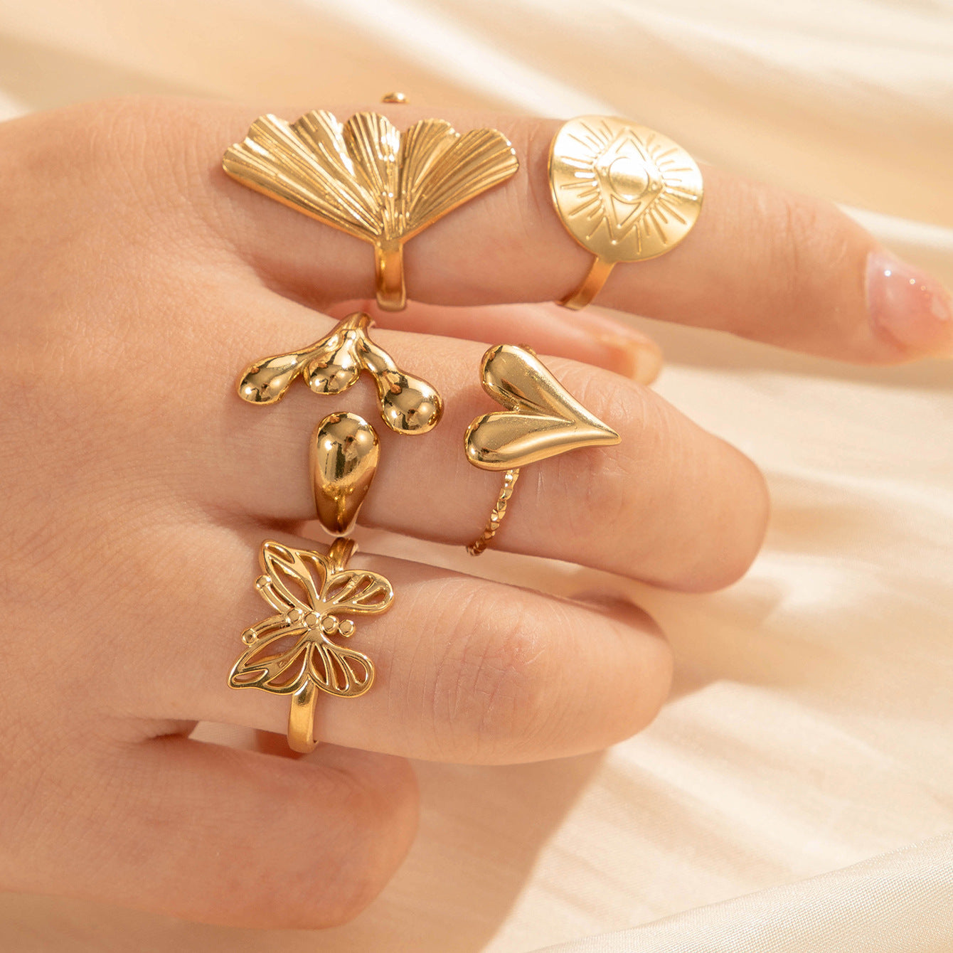 Wholesale titanium steel love butterfly  retro open ring