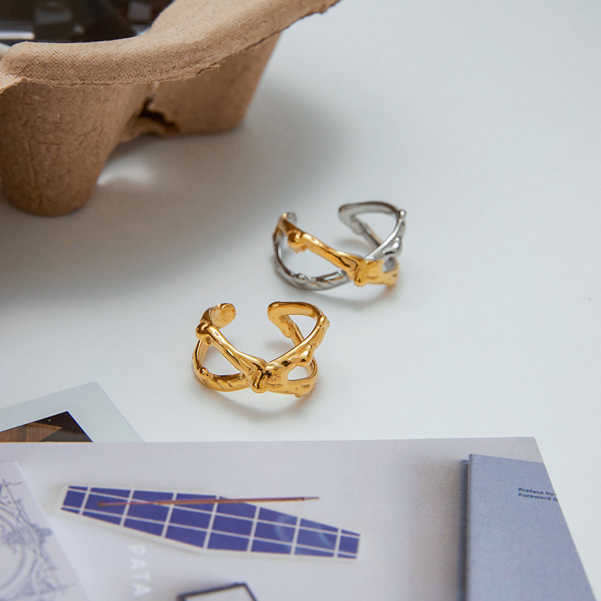 Wholesale cross hollow hammer pattern adjustable opening stainless steel  ring