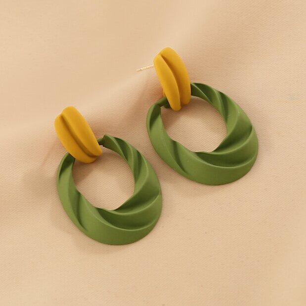 Wholesale Versatile Summer Fresh Green Floral Stud Earrings