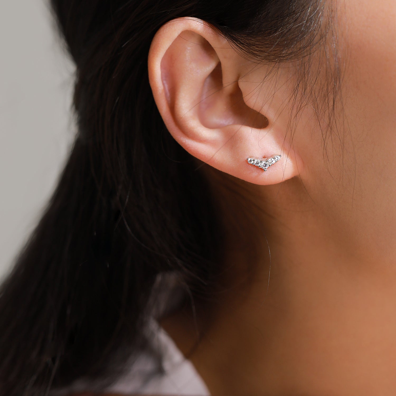 Wholesale S925 Sterling Silver Delicate Dolphin Fishtail Earrings Necklace  Jewelry suit