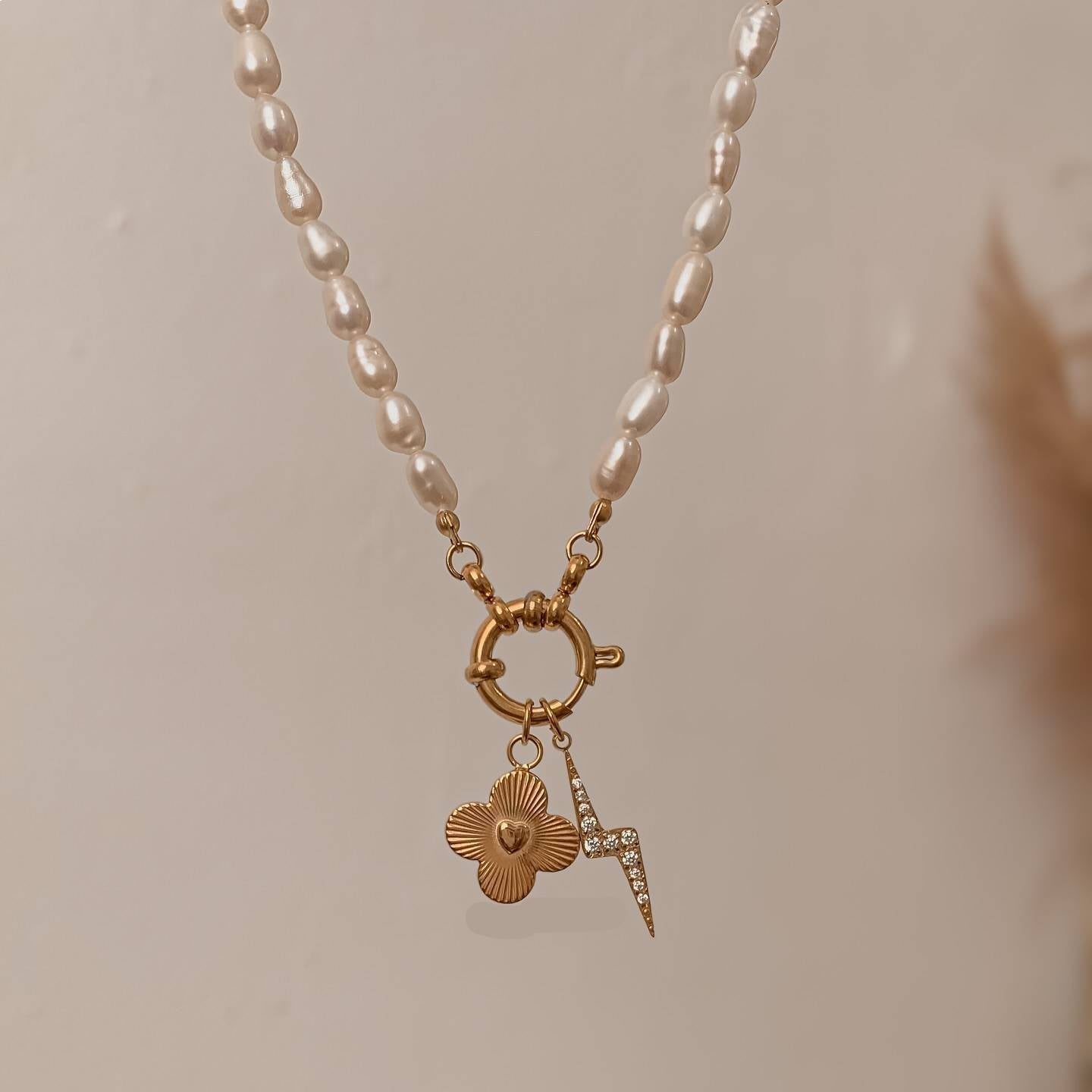 Wholesale Stainless steel electroplated 18K gold fruit series pendant