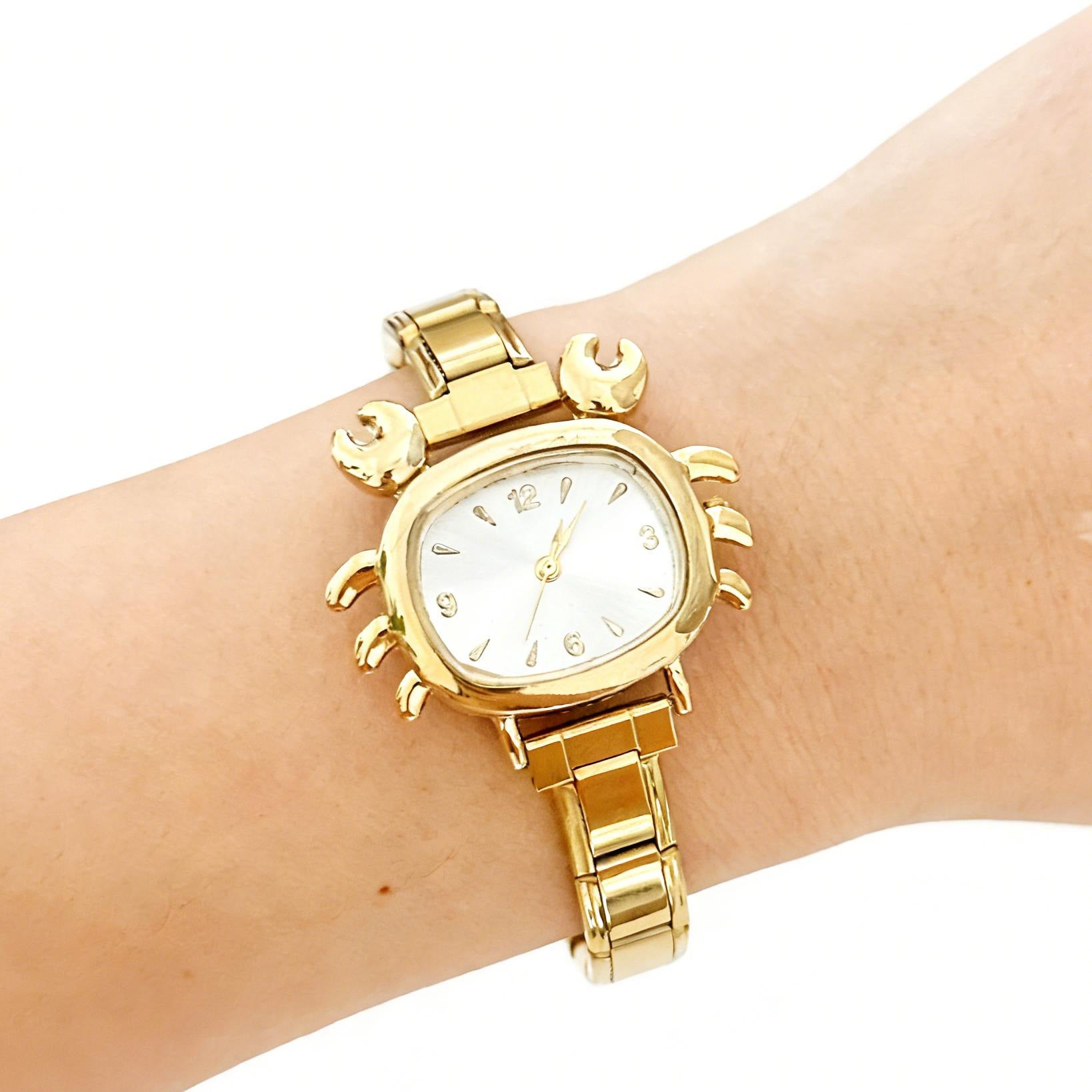 Wholesale Stylish Square Crab Design Stainless Steel Quartz Watch with Fashion Strap for Everyday Wear