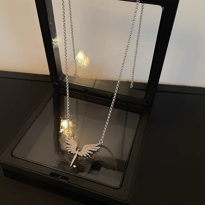 Wholesale Titanium Steel Heavenly Wings Diamond-encrusted Sparkling Light Luxury  Necklace