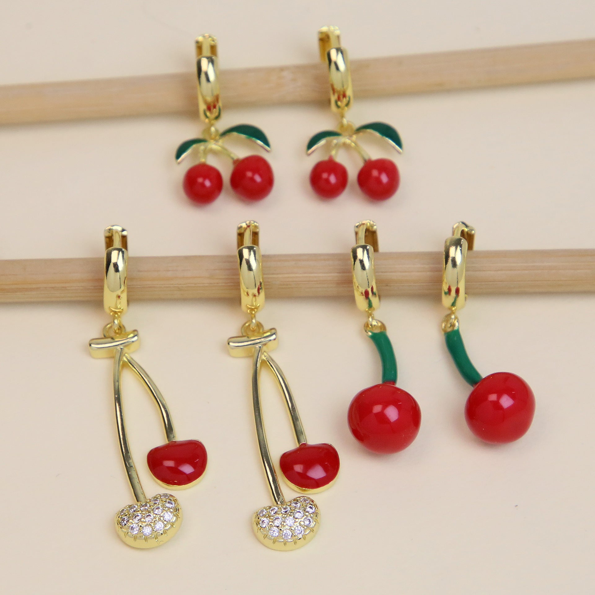 Wholesale  color plating fruit strawberry drop oil gold-plated pendant earrings