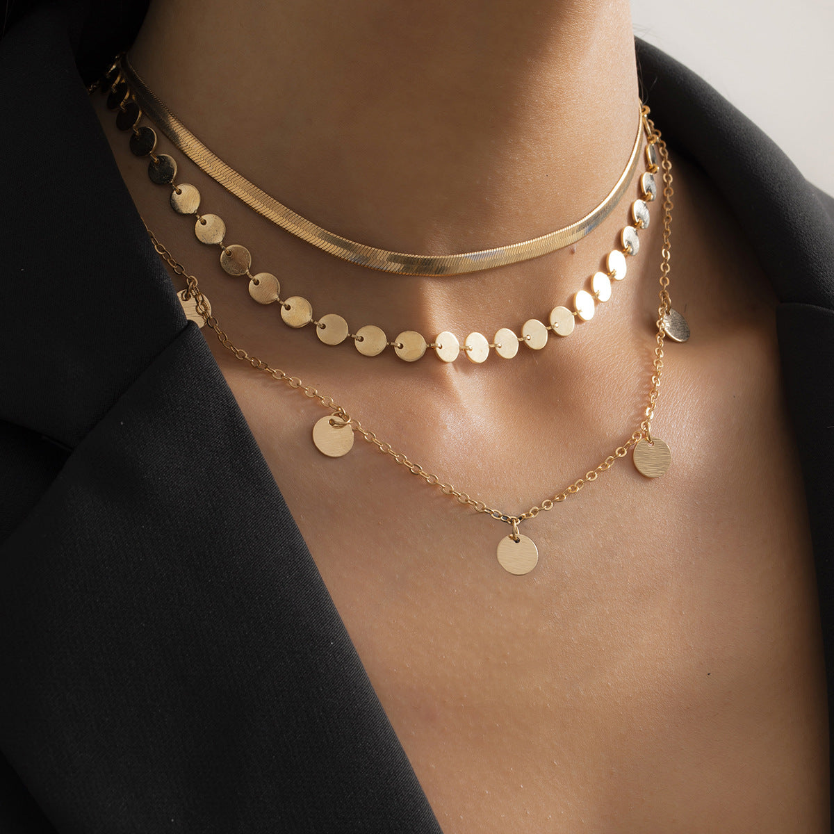 Wholesale Geometric Snake Bone Chain Layering Necklace Set with Star Pendant,  Fashion Accessory for Gift or Boutique