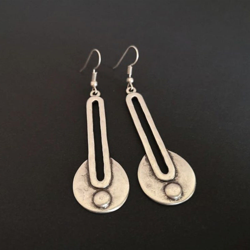 Wholesale Alloy Electroplated Retro Tribal Long Round Earrings Boutique Resale Jewelry Accessory