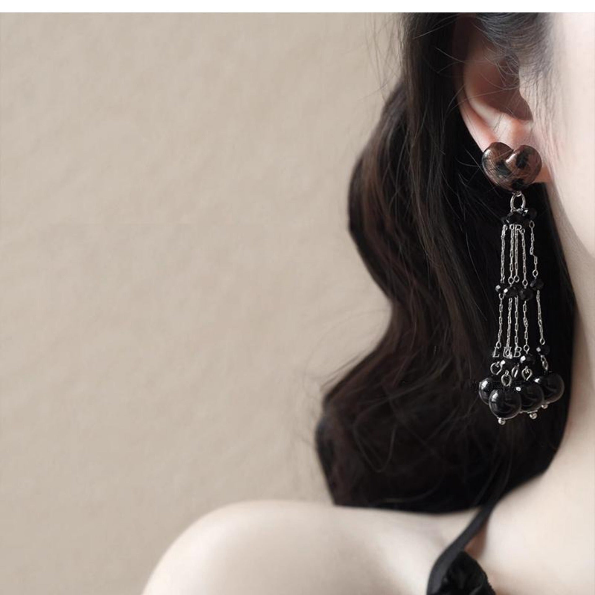 Wholesale black tassel long leopard print heart earrings