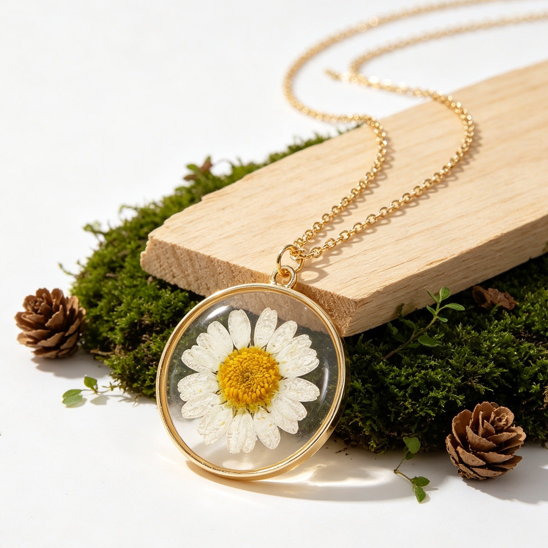 Wholesale Vintage Dried Flower Resin Sunflower Pendant Necklace For Women Trendy Fashion Jewelry Accessory