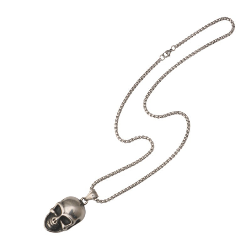 Wholesale Men' s Vintage Stainless Steel Skull Pendant