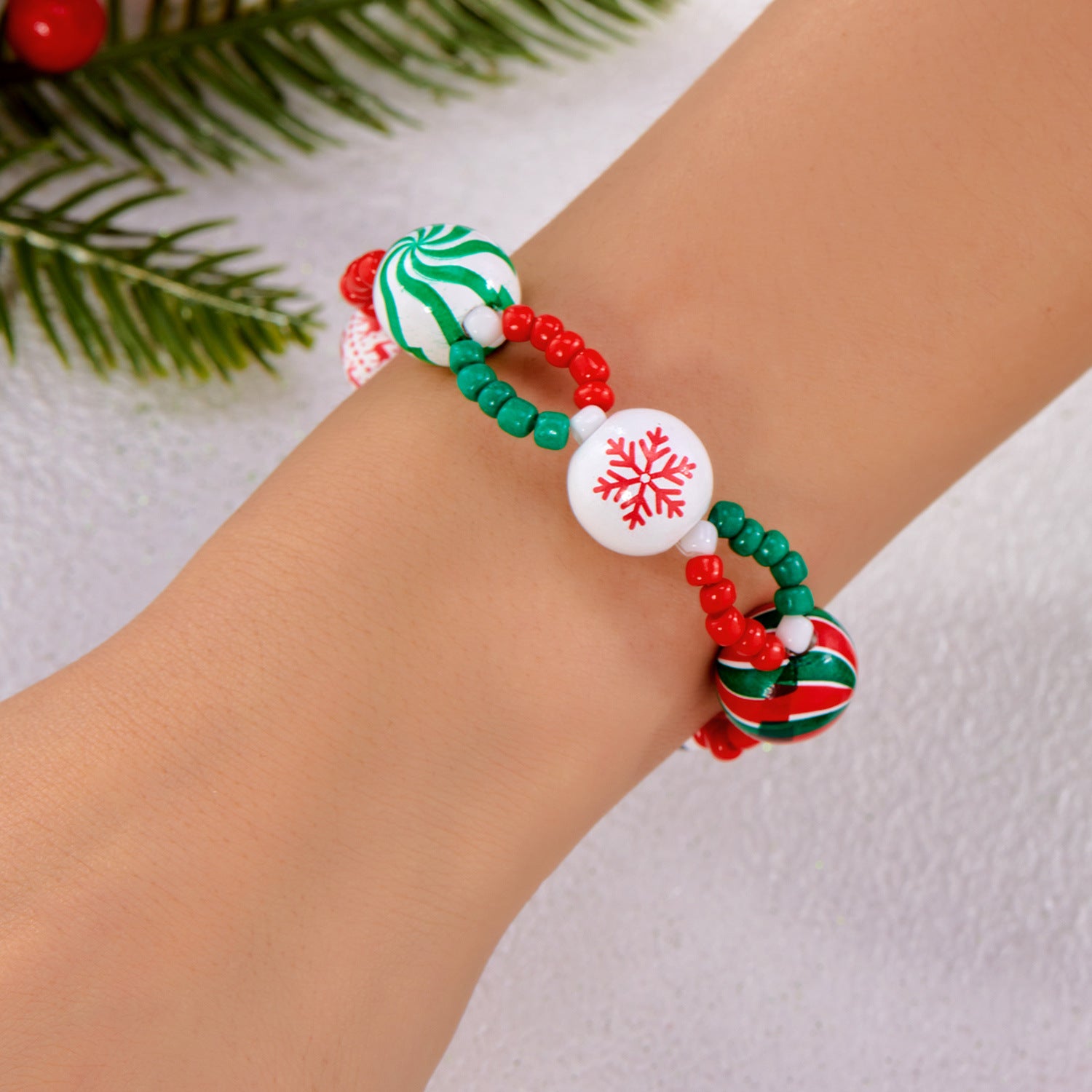 Wholesale Christmas featuring candy-themed designs beaded bracelet necklace set