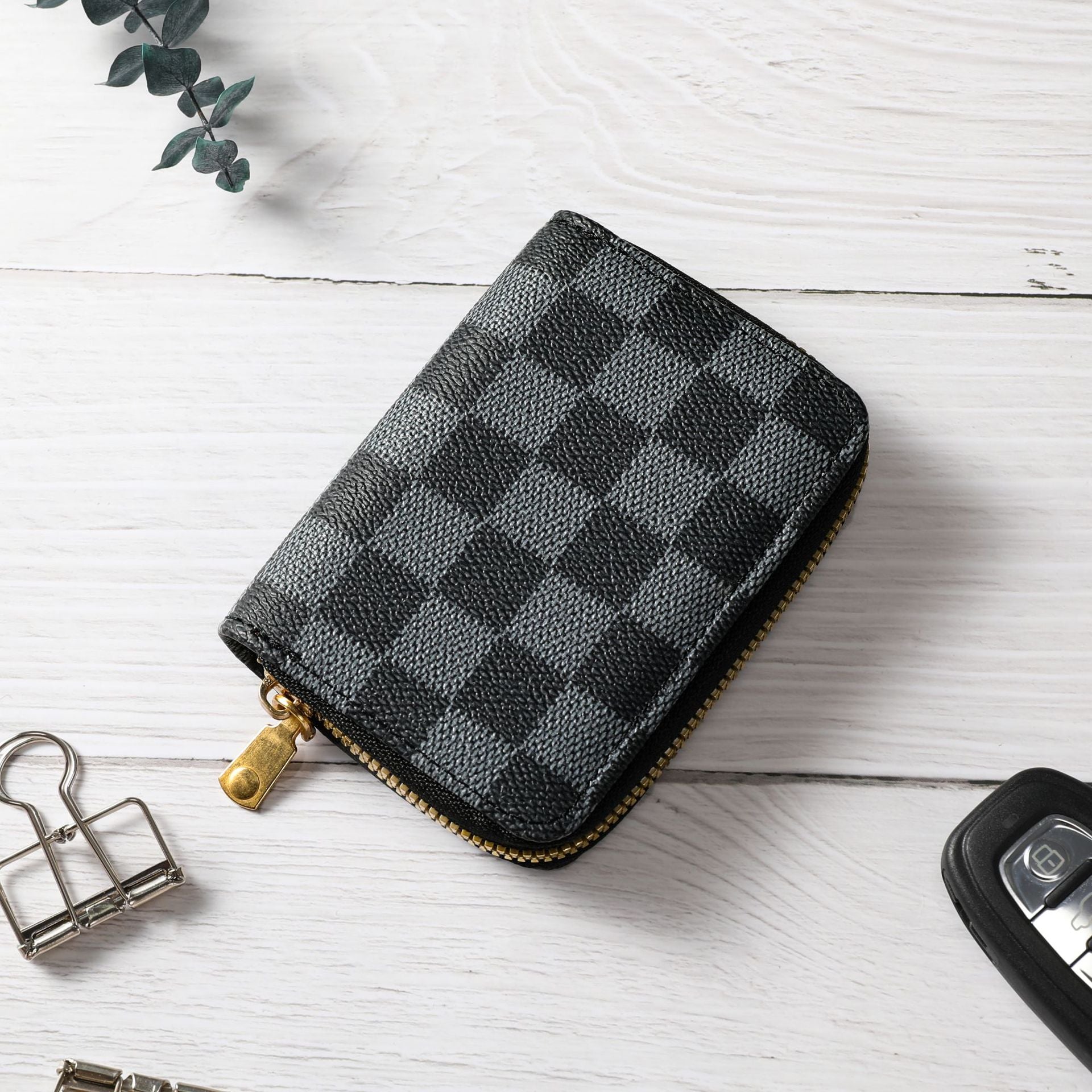 Wholesale Stylish Retro Checkered Accordion Card Wallet With Large Capacity PVC Material Daily Use Resale Item