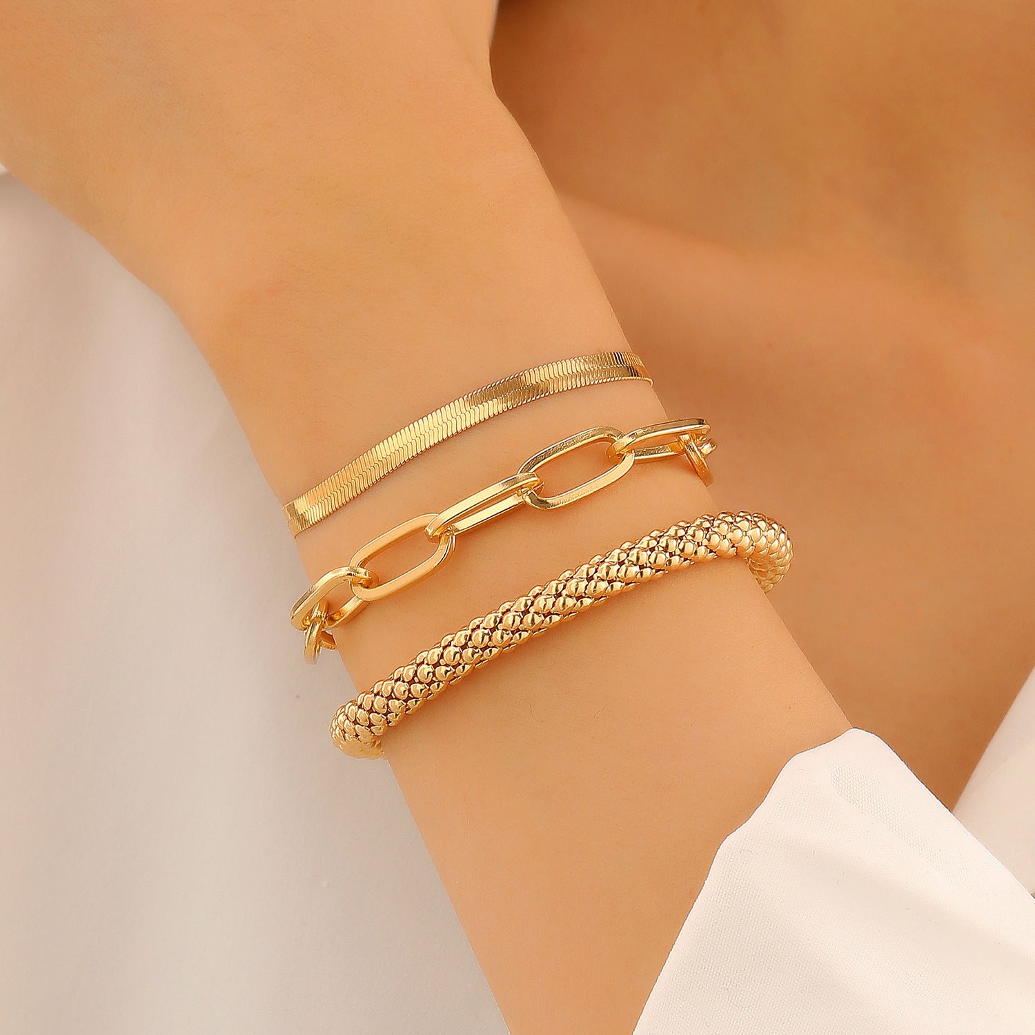 Wholesale Ethnic-Style Alloy Hand Jewelry Vintage Wide-Band Bracelet Layered Bracelet Set Gold Plated Bracelet
