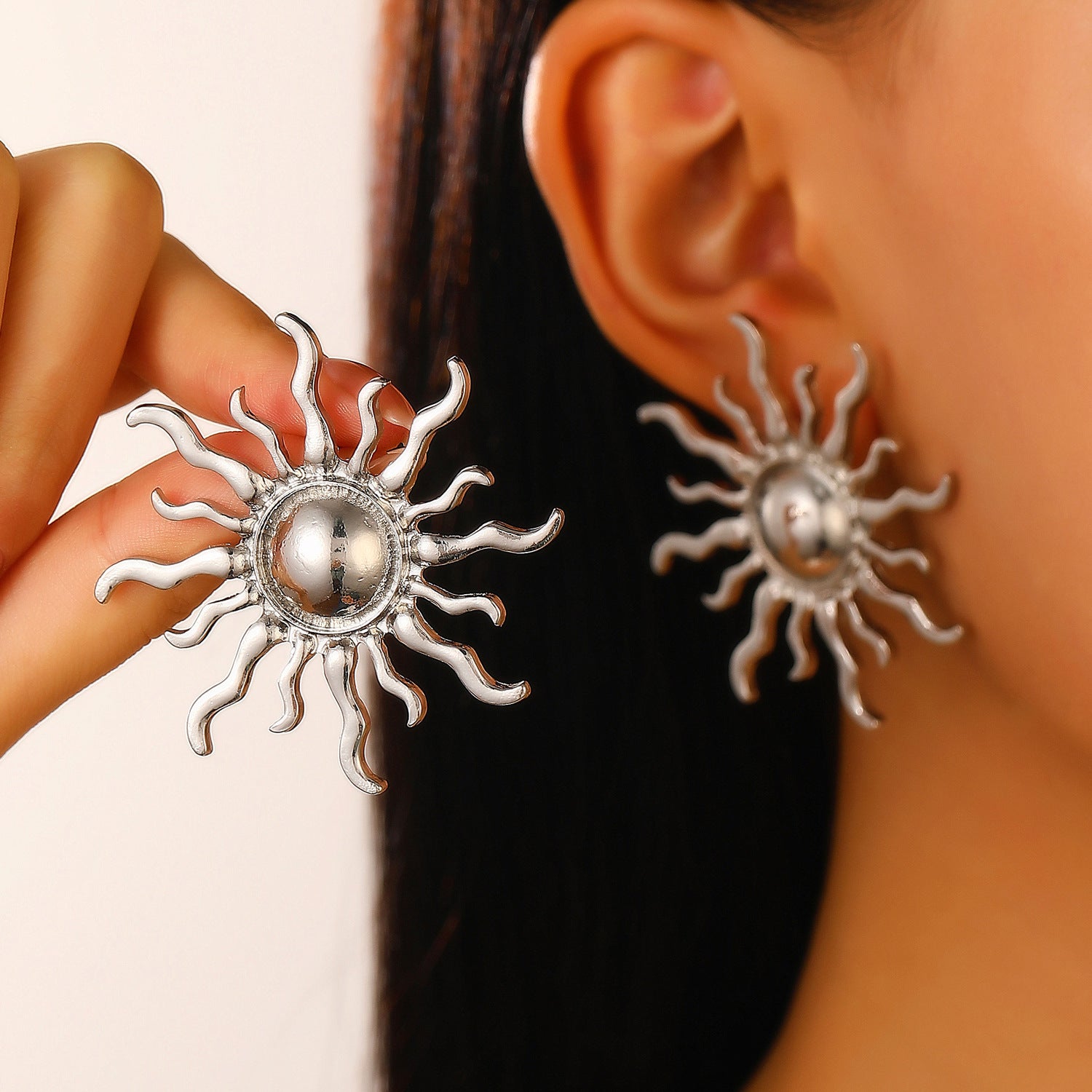 Wholesale Bohemian Sunburst Earrings Women S Retro Fashion Jewelry Accessory Party Gift